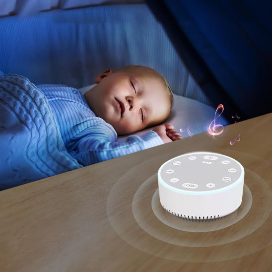 Veilleuse bruit blanc bébé posée sur table de nuit chambre enfant nuit